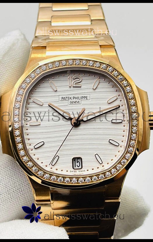 Patek Philippe Nautilus 7118/1200R-001 35MM 1:1 Mirror Swiss Replica Watch in Yellow Gold