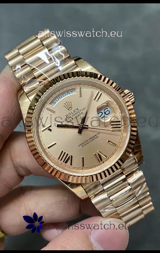 Rolex Day Date 40MM 228235 Rose Gold in Gold Roman Dial 1:1 Mirror Replica Watch