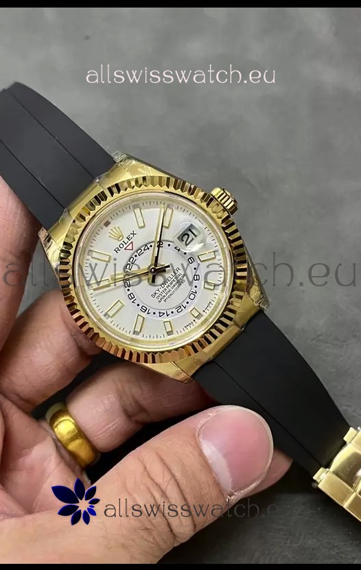 Rolex Sky-Dweller REF# M336235 White Dial Yellow Gold Watch in 904L Steel Case 1:1 Mirror Replica